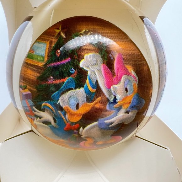 Disney SEASONS GREETINGS Glass Ball Ornament Mickey Minnie Donald Daisy 2000 NEW - Picture 5 of 8